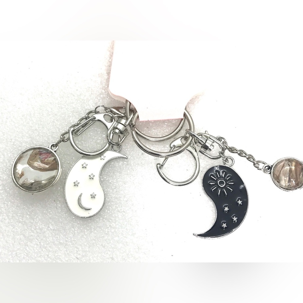 Keychain Yin Yang puzzle pieces handmade with handmade globes